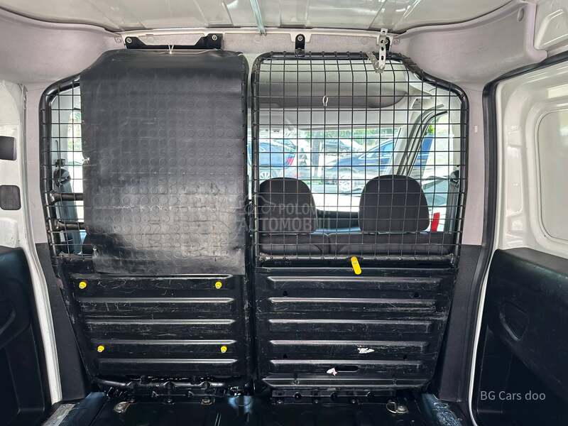 Fiat Doblo 1.6MJT 3 SEDIŠTA