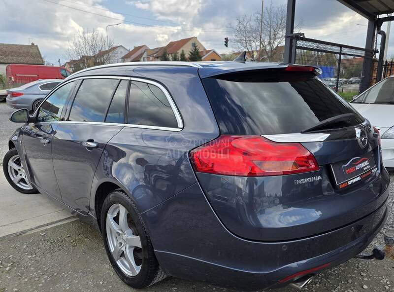Opel Insignia 2.0 CDTI N.A.V.I