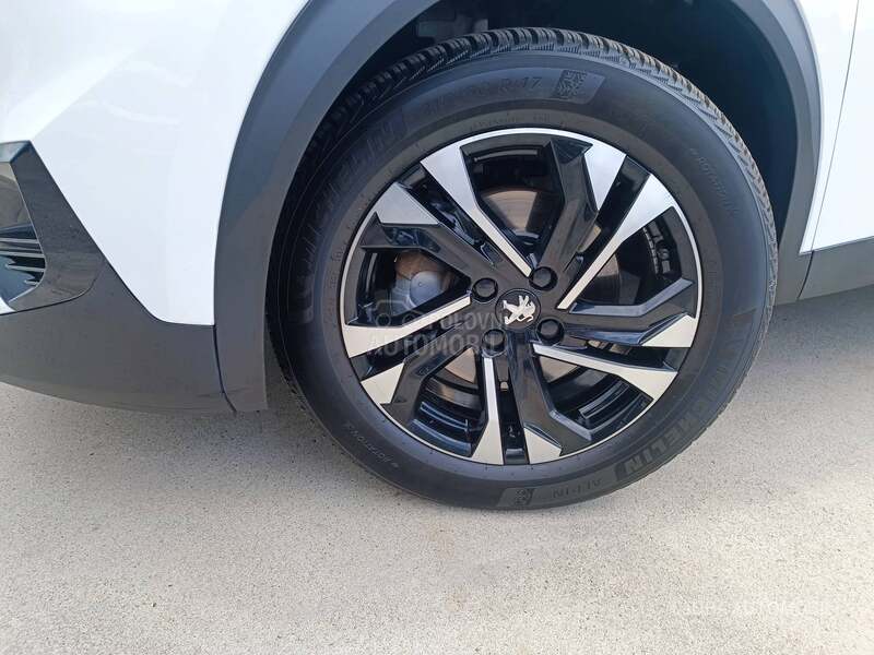 Peugeot 2008 1.5hdi ALLURE