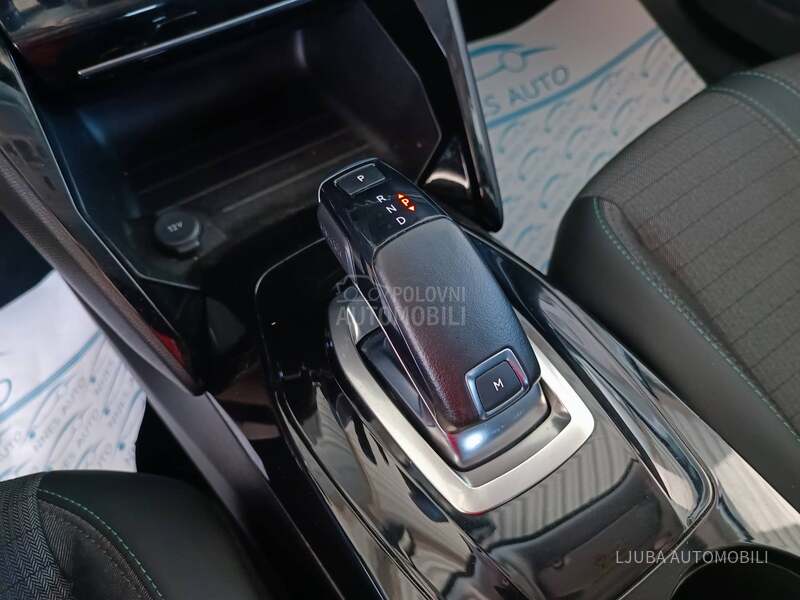 Peugeot 2008 1.5hdi ALLURE