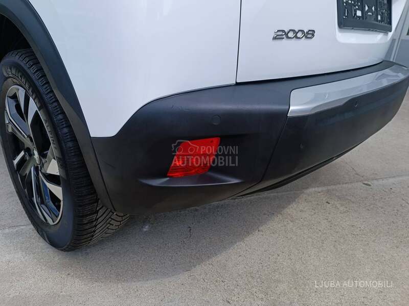 Peugeot 2008 1.5hdi ALLURE