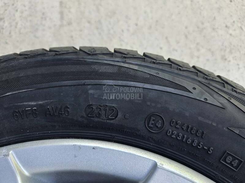 Uniroyal 185/60 R14 Zimska
