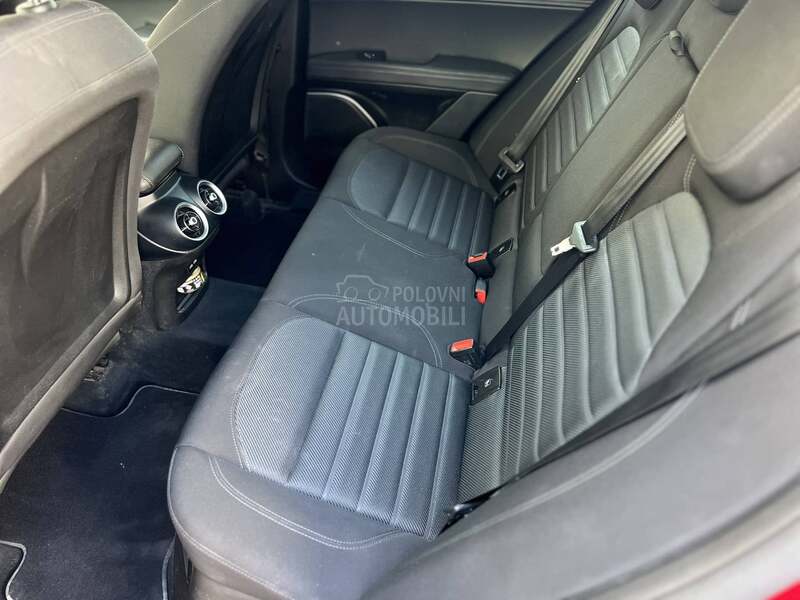 Alfa Romeo Stelvio Q4 Restyling