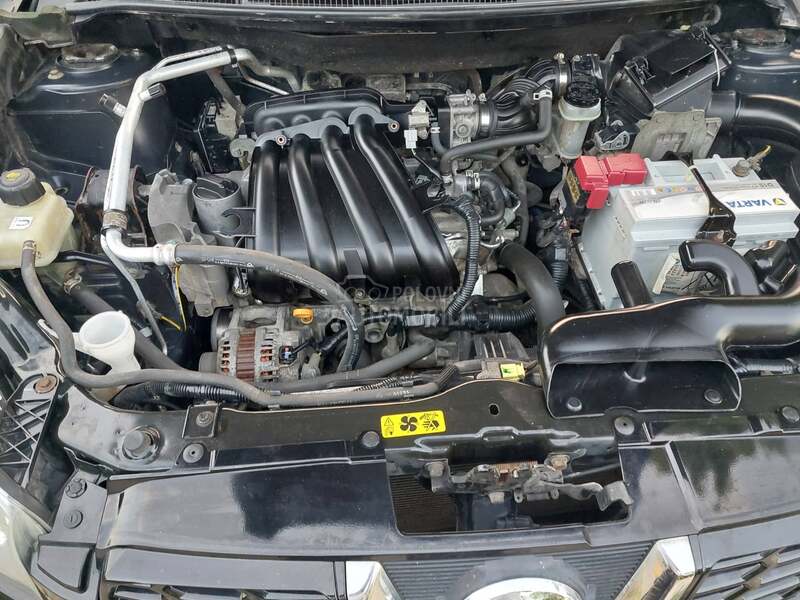 Nissan Qashqai 1.6 i