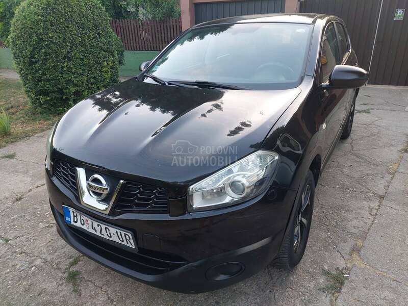 Nissan Qashqai 1.6 i