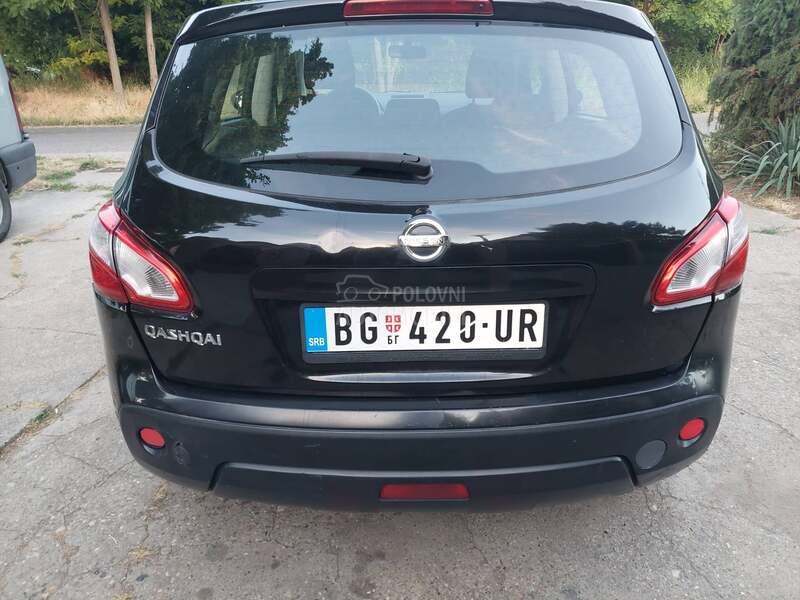 Nissan Qashqai 1.6 i