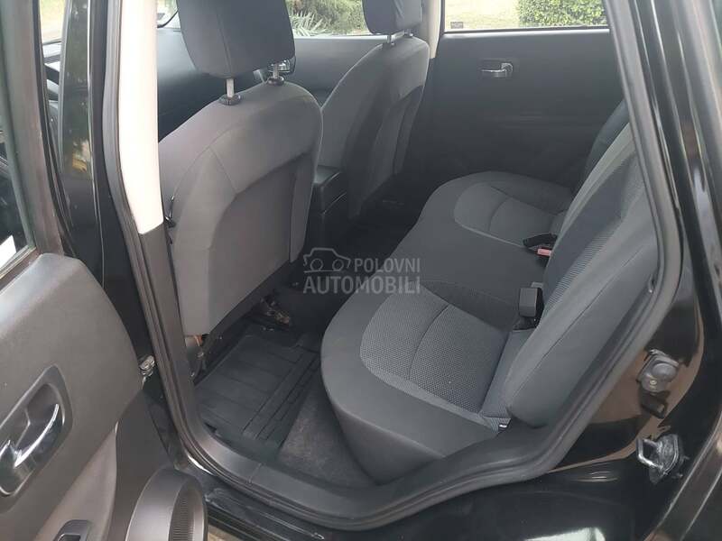 Nissan Qashqai 1.6 i