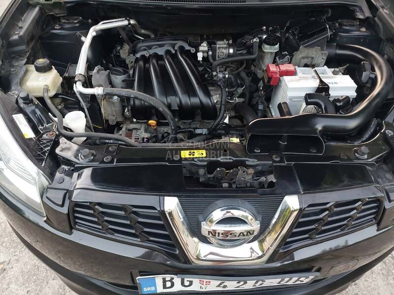 Nissan Qashqai 1.6 i
