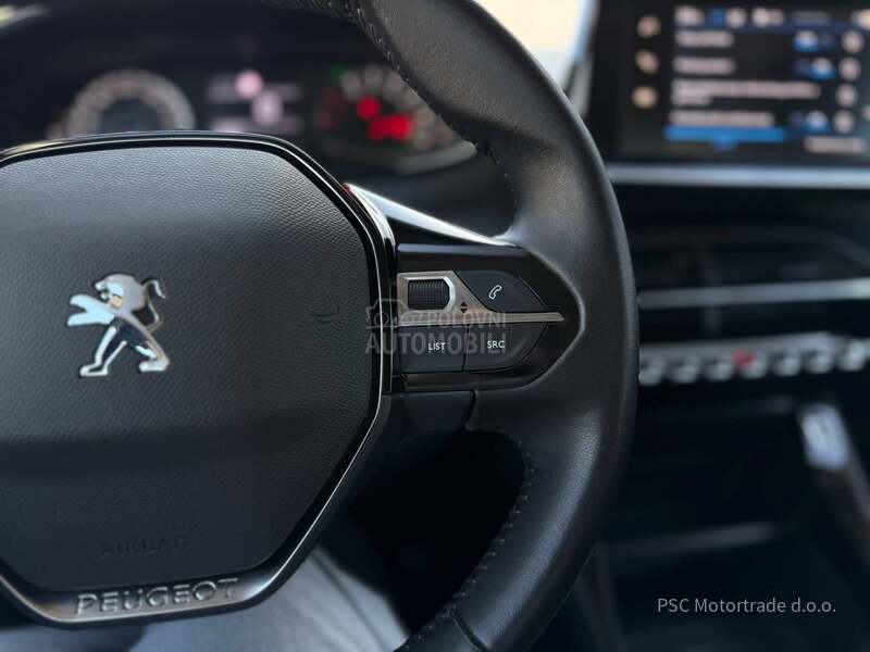 Peugeot 2008 Style/Nav/Led/MT6