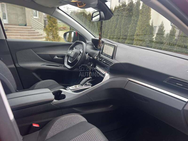 Peugeot 3008 1.5 HDI/ACTIVE