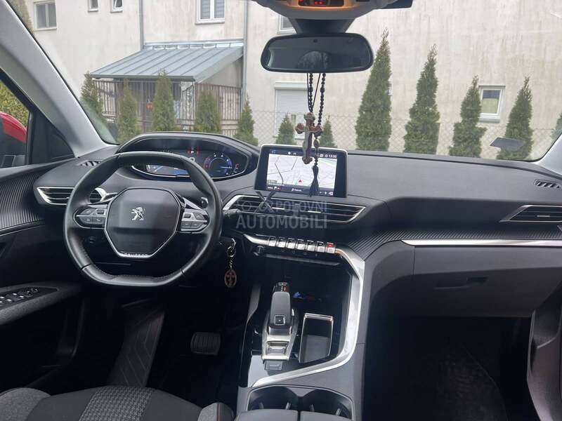 Peugeot 3008 1.5 HDI/ACTIVE