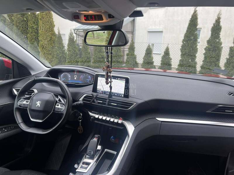 Peugeot 3008 1.5 HDI/ACTIVE