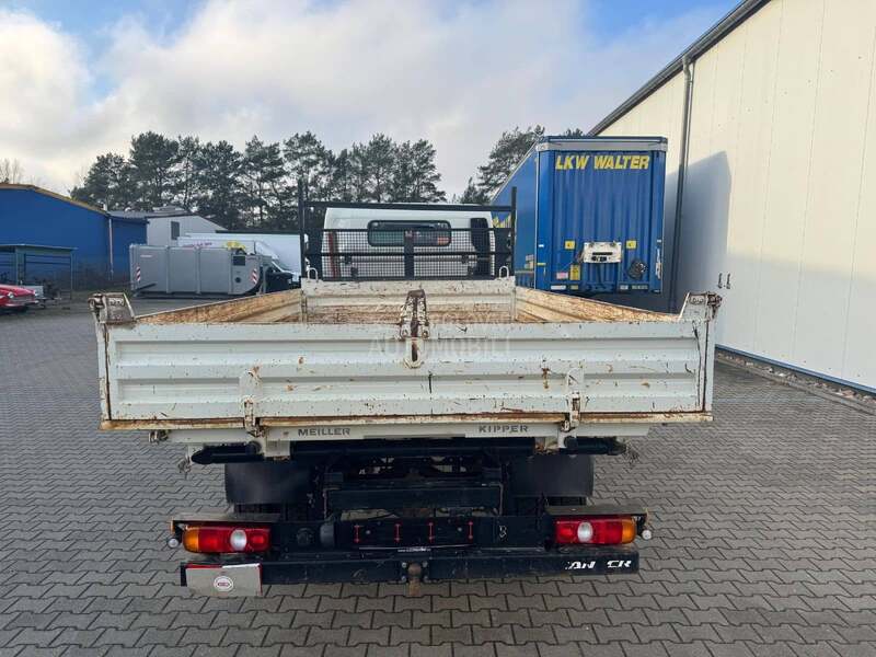 Mitsubishi FUSO 7C18/trostrani kiper