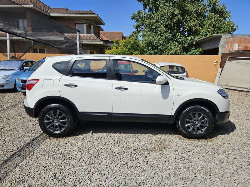 Nissan Qashqai 1.6 rest TOOP