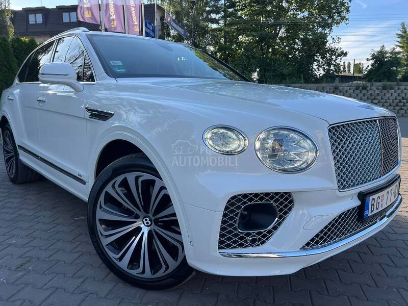 Bentley Bentayga V8 PANO CHROME FUL