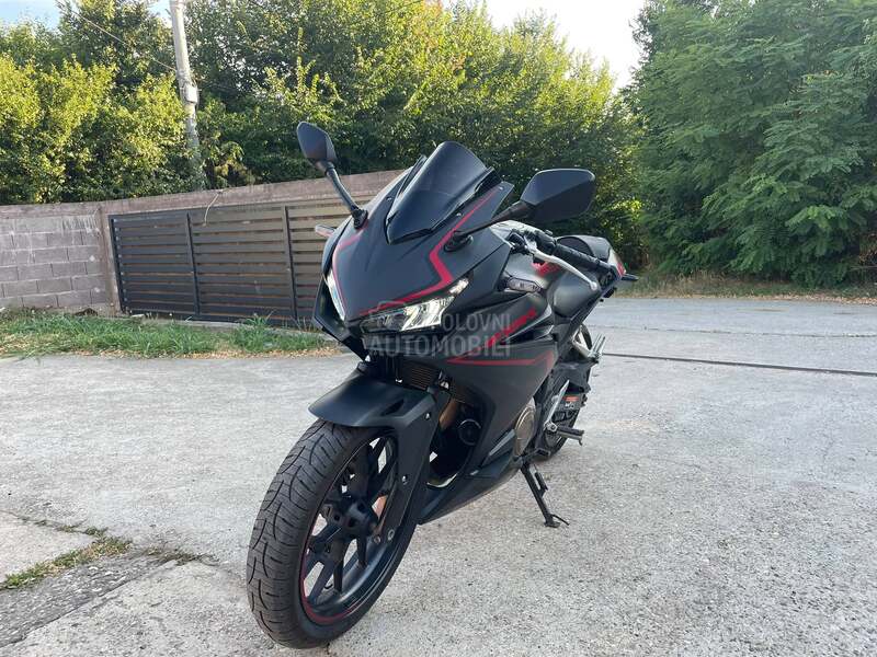 Honda CBR 500 R A2