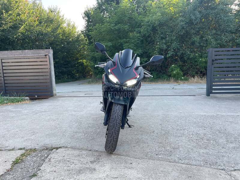 Honda CBR 500 R A2