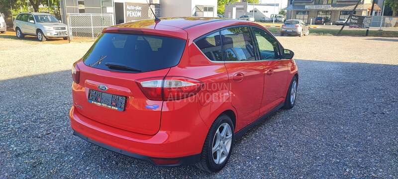 Ford C-Max Titanium