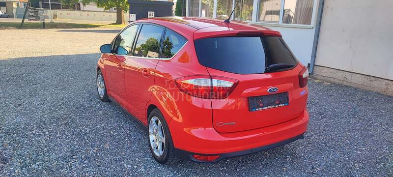 Ford C-Max Titanium