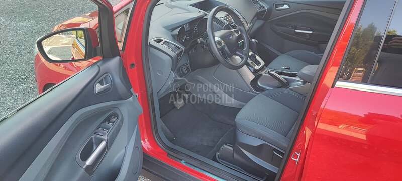 Ford C-Max Titanium