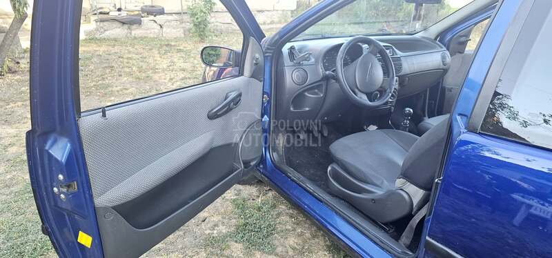 Fiat Punto 1,2 8V 2002