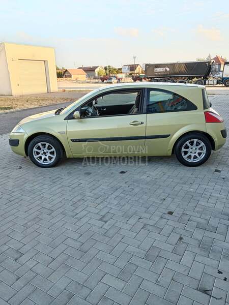 Renault Megane 1.4b