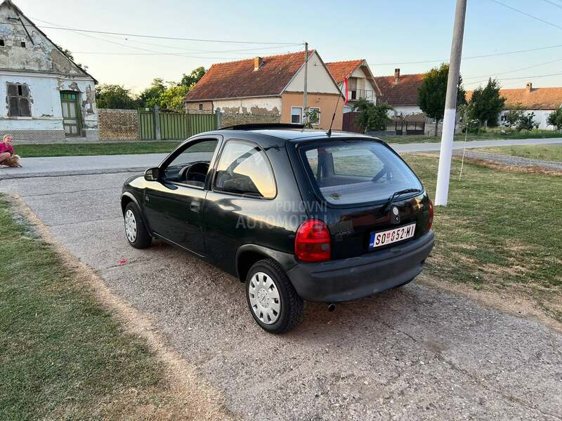 Opel Corsa B 1.2