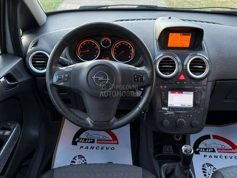 Opel Corsa D 1.4 COSMO NA.VI