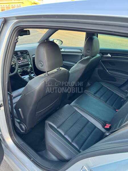 Volkswagen Golf 7 2.0TSI R DSG
