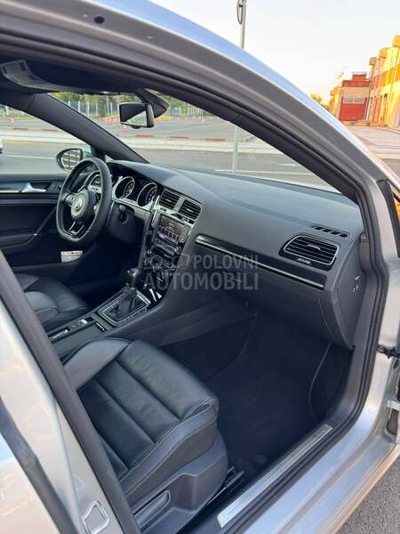 Volkswagen Golf 7 2.0TSI R DSG