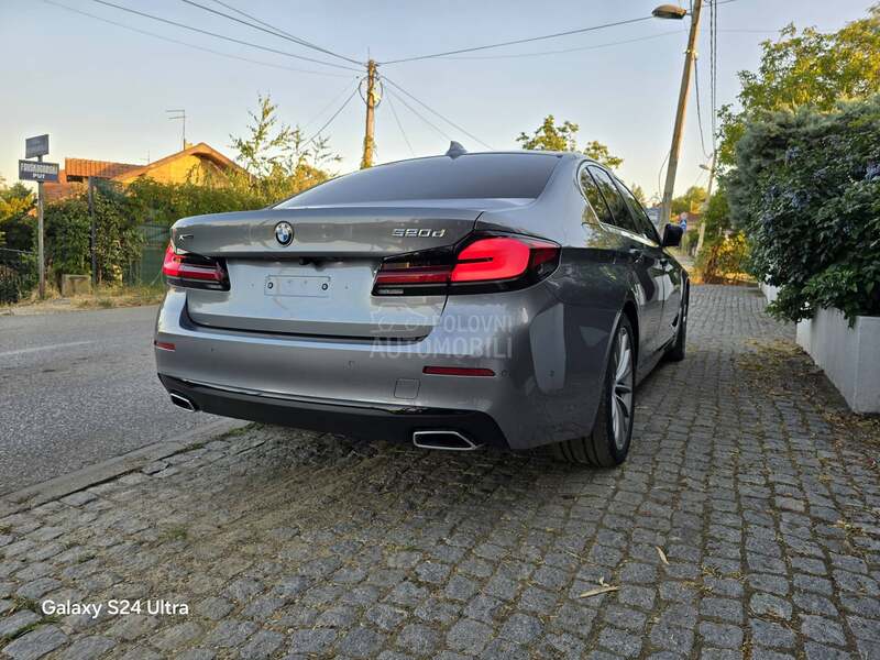 BMW 520 