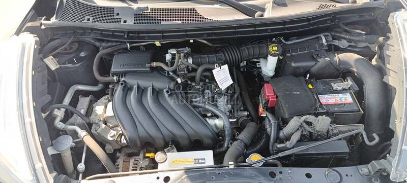 Nissan Juke 1.6 PREMIUM CVT