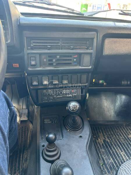 Lada Niva 