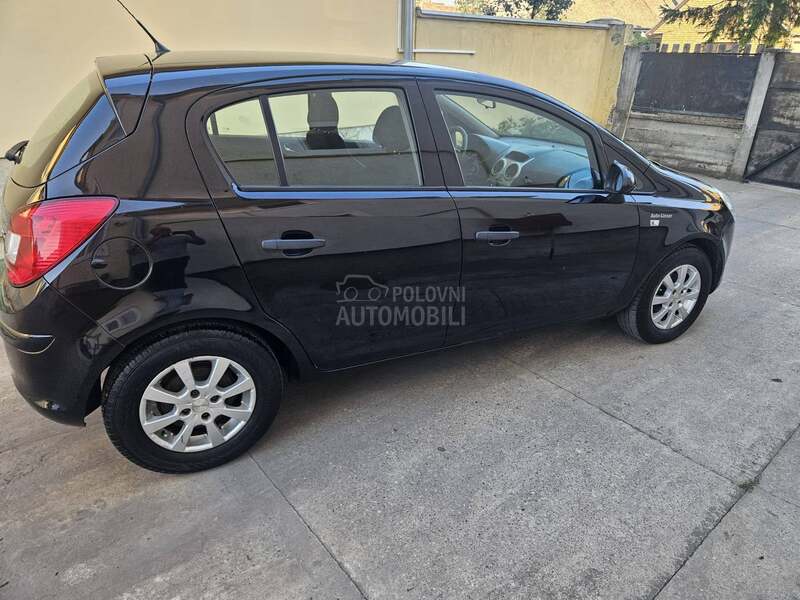 Opel Corsa D 1.2 ben 5 v r a t a