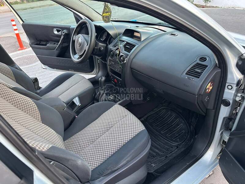 Renault Megane 1.6