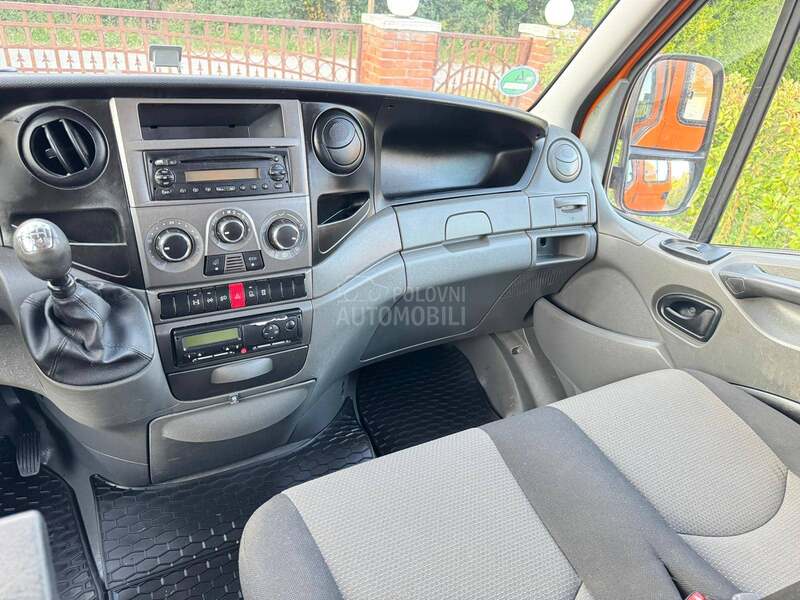 Iveco 35 C17