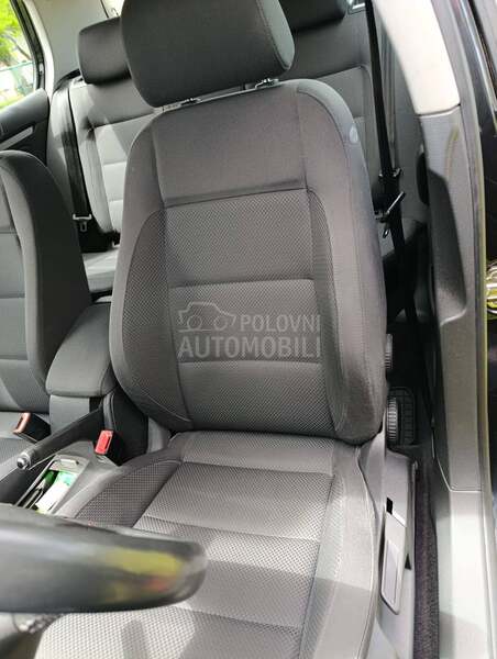 Volkswagen Golf 5 2.0tdi