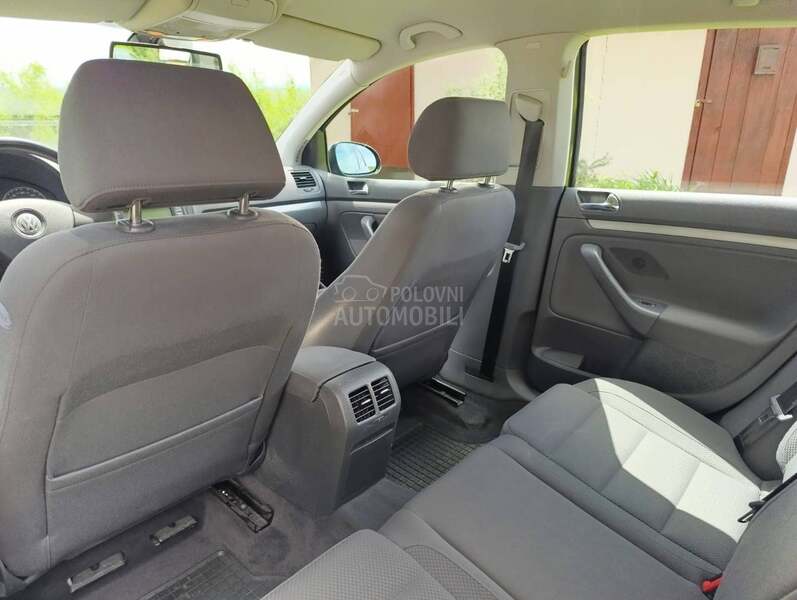 Volkswagen Golf 5 2.0tdi