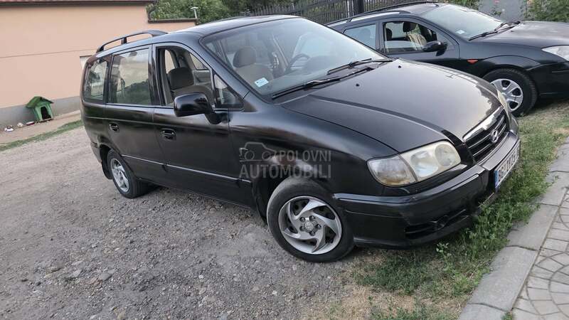 Hyundai Trajet 2.0crdi 7 sedista