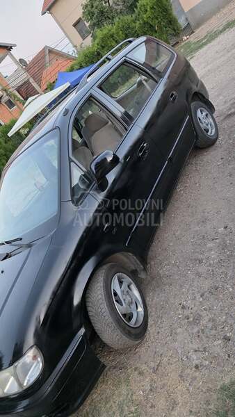 Hyundai Trajet 2.0crdi 7 sedista