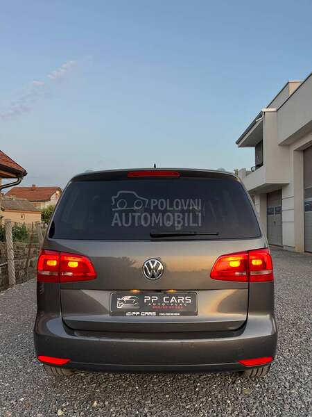 Volkswagen Touran F U L L