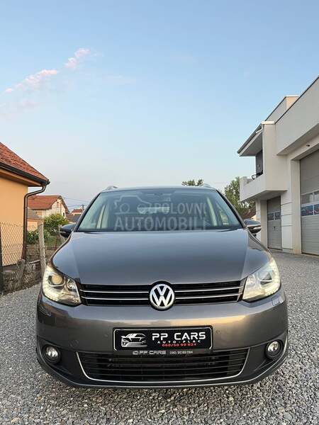 Volkswagen Touran F U L L
