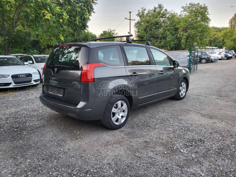 Peugeot 5008 1.6 eHDI 7sedista
