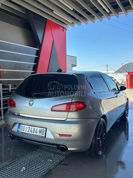 Alfa Romeo 147 1.9 JTD