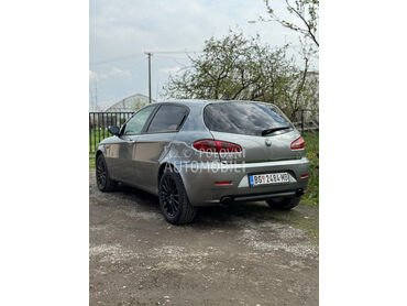 Alfa Romeo 147 1.9 JTD