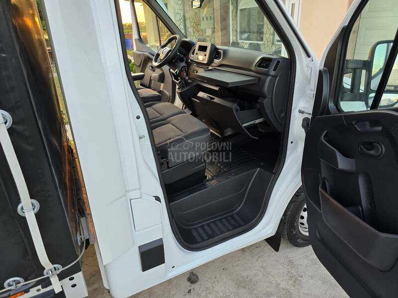 Renault Master RAMPA CERADA KLIMA 5M NOV