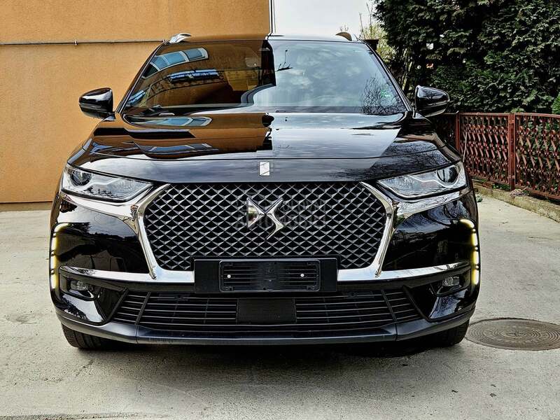 DS 7 
