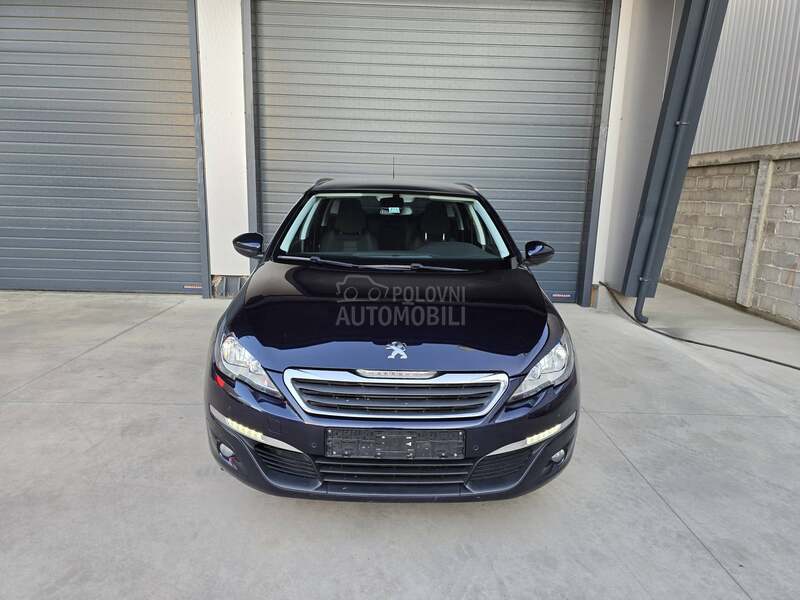 Peugeot 308 1.6 HDI PANO