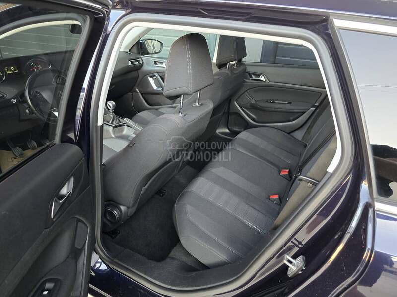 Peugeot 308 1.6 HDI PANO