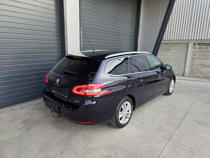 Peugeot 308 1.6 HDI PANO